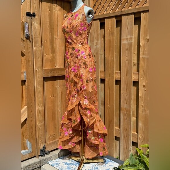 🆕 BRONX & BANCO🧿 NWOT Sicilia Coral Sequin Fluted Hem Maxi Dress, Sz XS US2 - Picture 4 of 15